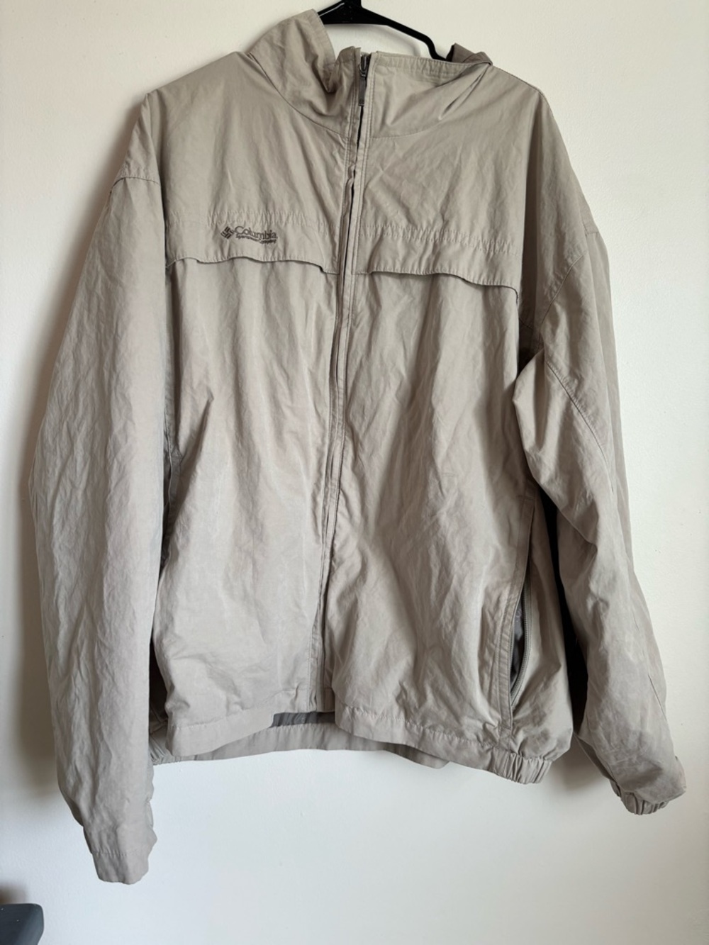 Columbia Men's Hooded Windbreaker Jacket - Light Beige